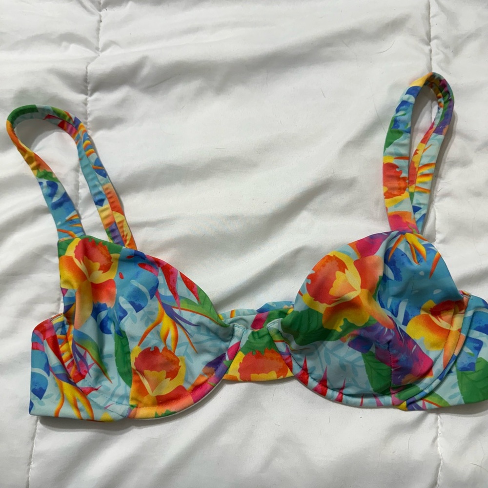 Moana Bikini Top Size Large (Old Sizing)